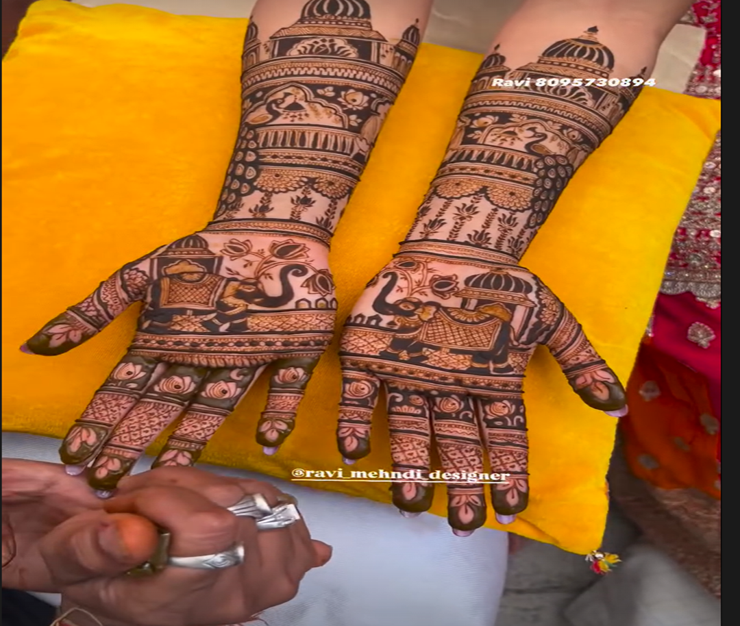 Ravi Mehandi Artist