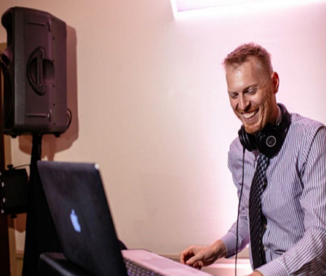 Elegant Event Entertainment