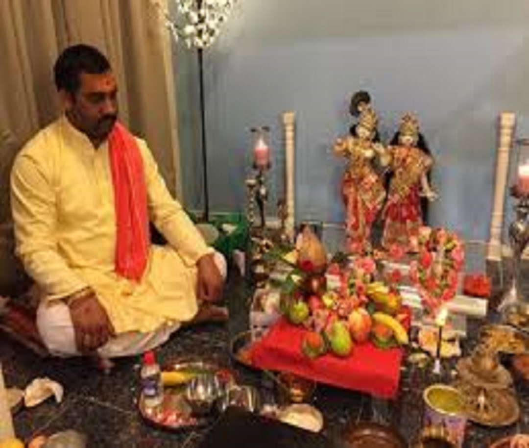 Hindu Priest In Melbourne